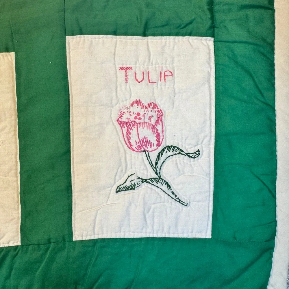 Vintage Handmade Embroidered Floral Quilt Wall Hanging Green Botanical Garden